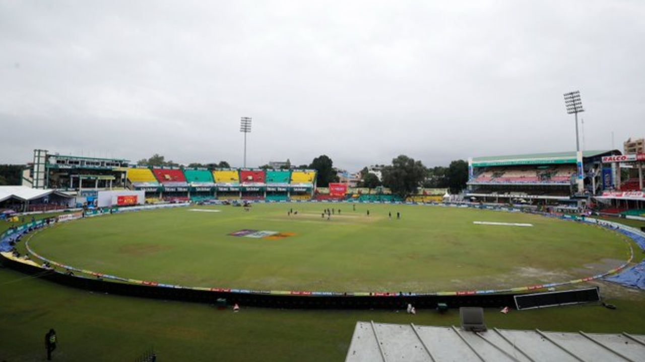 IND vs BAN: వర్షం లేకపోయినా.. మూడో రోజు ఆట రద్దు!