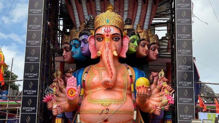 Khairatabad Ganesh: నేడు ఖైరతాబాద్‌ వినాయకుడిని రేవంత్ రెడ్డి దర్శనం.. భారీ బందోబస్తు..