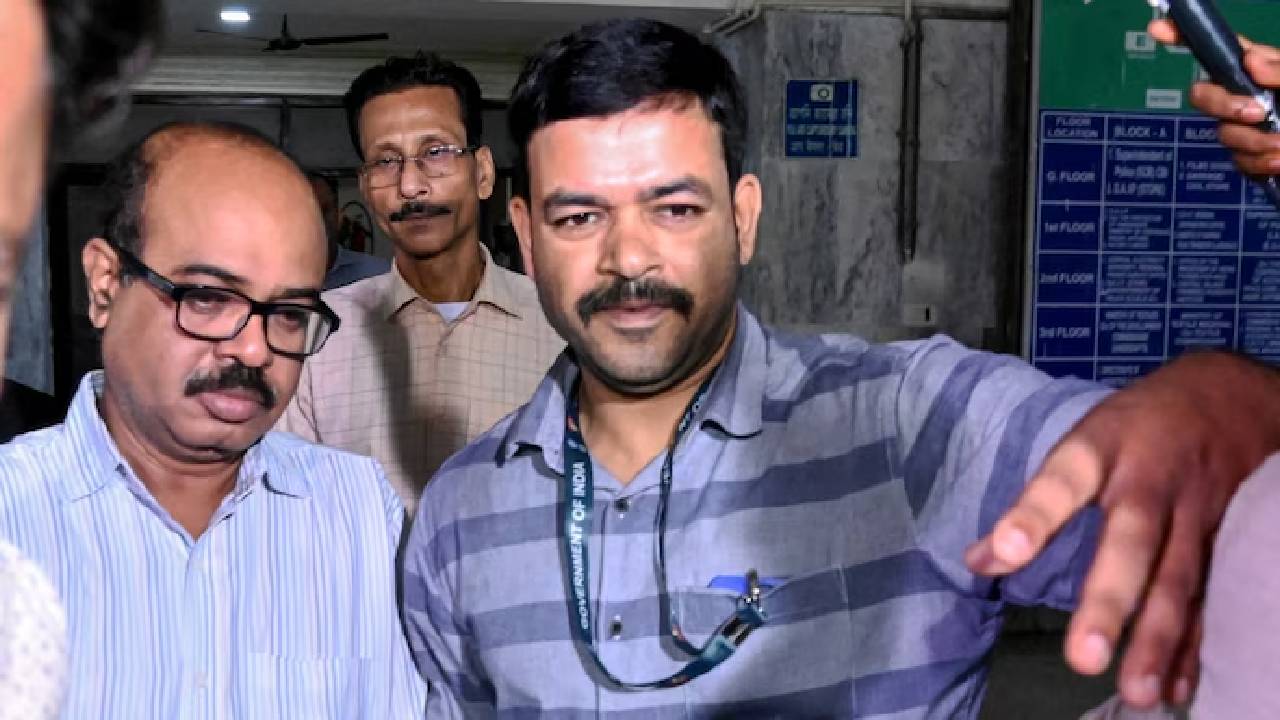 Kolkata Doctor Case: ట్రైనీ డాక్టర్ హత్యాచార కేసు.. నిందితుడిని కాపాడేందుకు కోల్‌కతా పోలీస్ ప్రయత్నం..