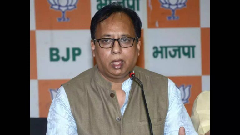 Waqf board: వక్ఫ్ బోర్డు ఆగడాలు.. ప్రైవేట్, ప్రభుత్వ భూముల్ని ఆక్రమిస్తుందన్న బీహార్ ఎంపీ..