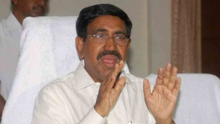 Minister Narayana: విజయవాడలో రేపటికి పూర్తి స్థాయిలో నీళ్లు వెళ్లిపోతాయి.. త్వరలో ఇరిగేషన్ కాలువల సమగ్ర సర్వే