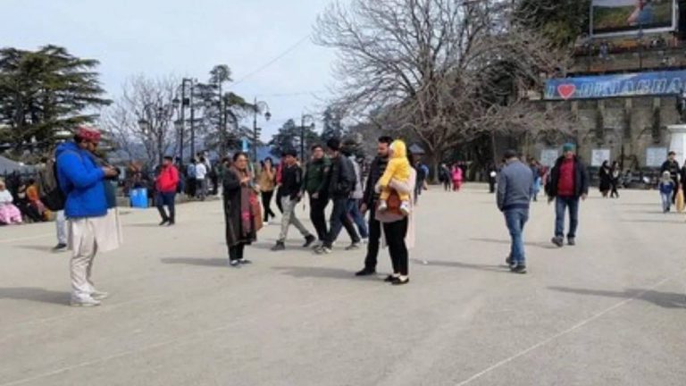 Himachal : మసీదు వివాదం.. సిమ్లాలో 90 శాతం హోటళ్లు ఖాళీ, వ్యాపారులు ఆందోళన