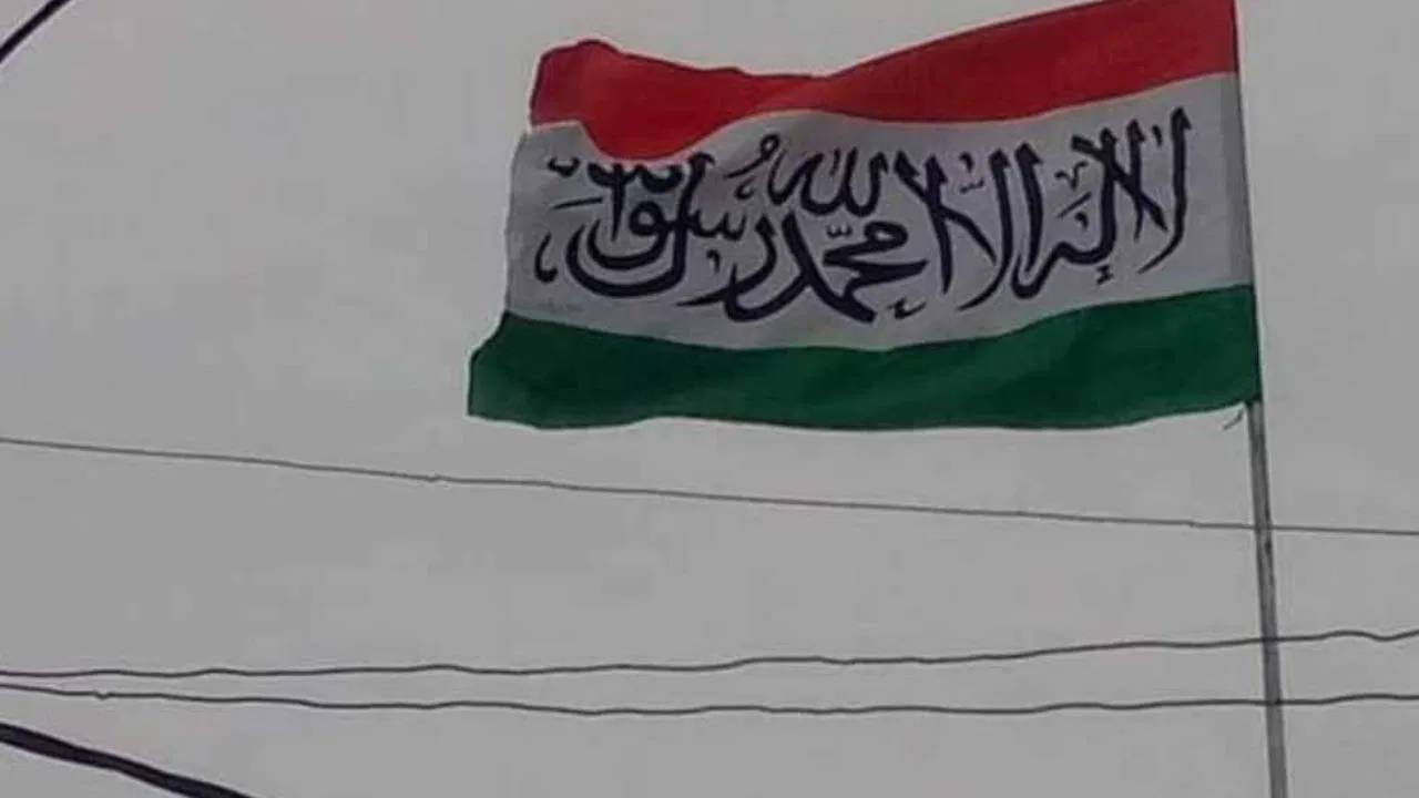 Madhyapradesh : త్రివర్ణ పతాకంలో అశోక్ చక్రానికి బదులు అరబిక్‌లో రాతలు.. కేసు నమోదు