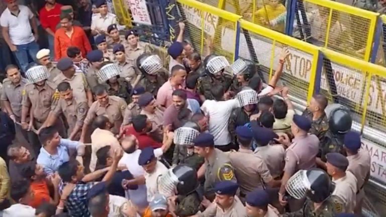 Himachal : మసీదులో నమాజ్ చేయాలంటే గుర్తింపు కార్డు చూపించాల్సిందే