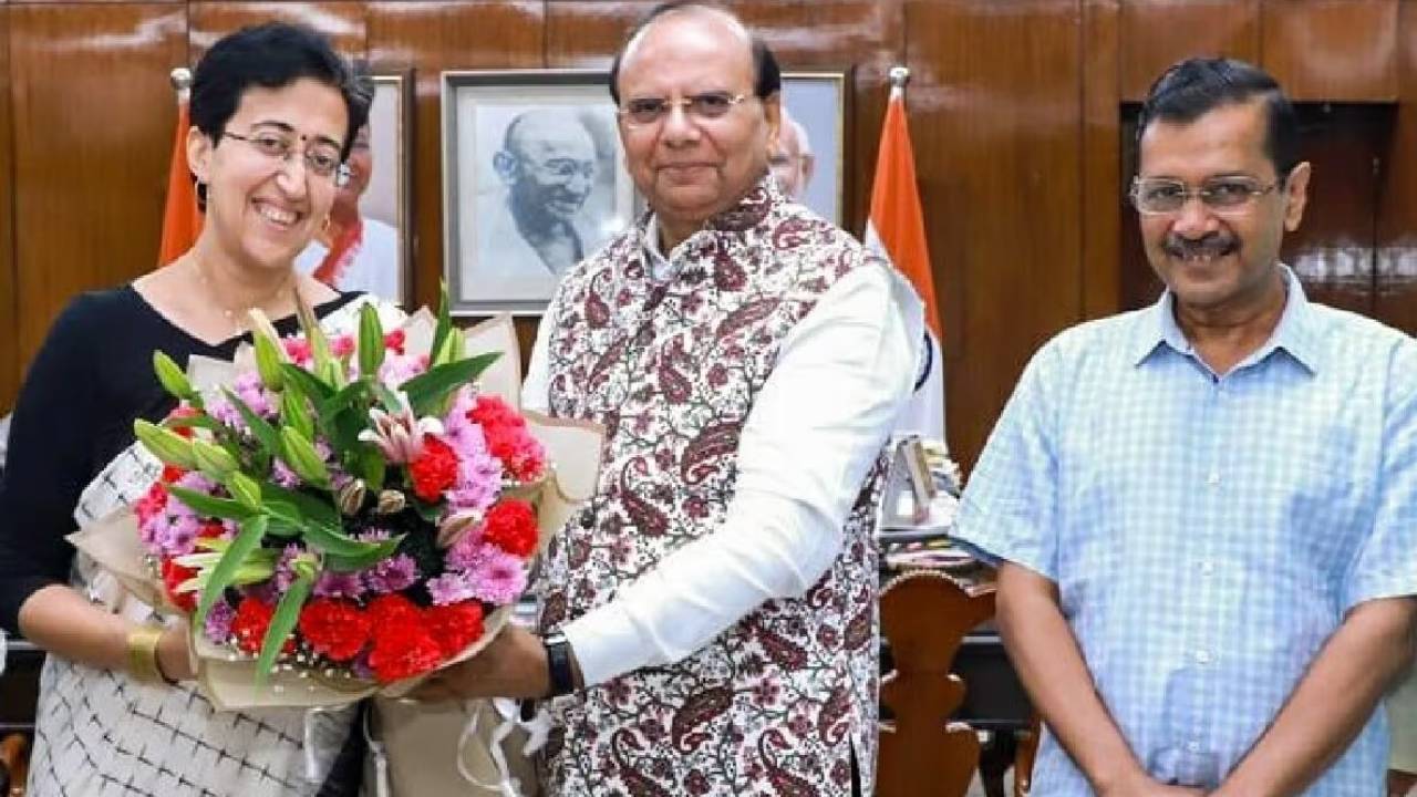 Delhi : కేజ్రీవాల్ రాజీనామాను ఆమోదించిన రాష్ట్రపతి, నేడు సీఎంగా అతిషి ప్రమాణం