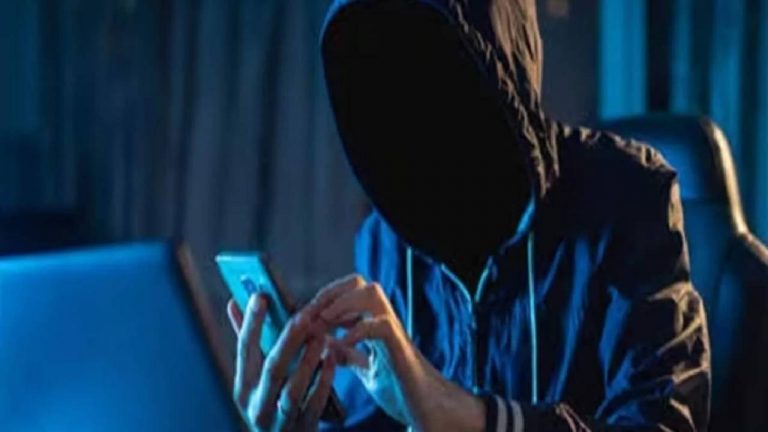 Cyber Crime: సెప్టెంబర్‌లో 3.5 లక్షల మంది ఫోన్ నంబర్లు హ్యాక్, 2,37,000 మొబైల్ హ్యాండ్‌సెట్లు బ్లాక్