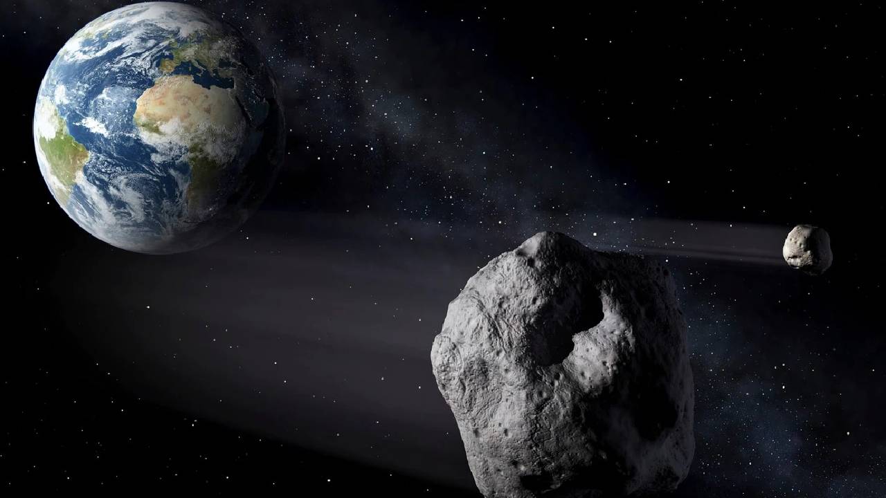 Apophis : భూమి వైపు వేగంగా దూసుకొస్తున్న భారీ గ్రహశకలం.. ఏ రోజున రాబోతుందంటే ?