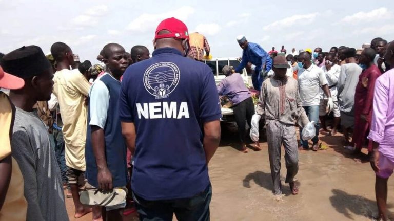 Nigeria: ఘోర ప్రమాదం.. నదిలో పడవ మునిగి  64 మంది రైతుల మృతి