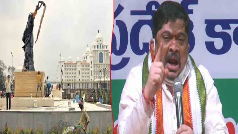 Ponnam Prabhakar: రాజీవ్ గాంధీ విగ్రహం కూలగొడతామంటే చూస్తూ ఊరుకోము..,