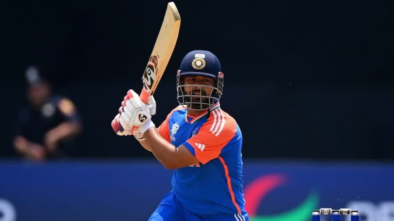 Rishabh Pant: భారత క్రికెట్ అభిమానుల వల్లే ఆ బంతి సిక్స్ వెళ్లలేదు.. టీ20 ప్రపంచకప్‌పై పంత్!