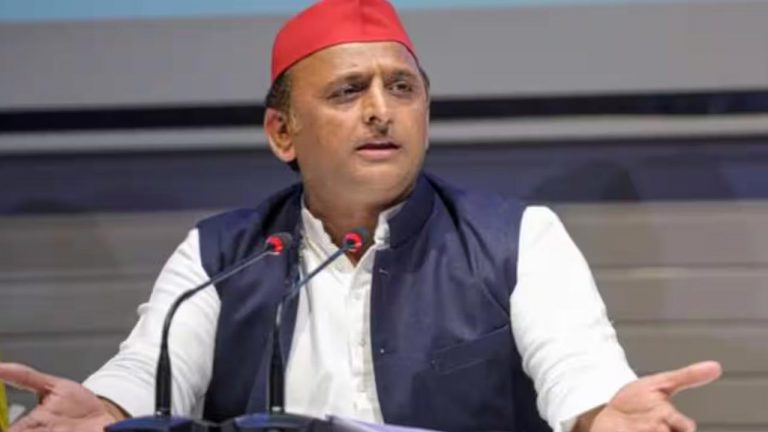 Akhilesh Yadav: మహిళలపై నేరాల్లో యూపీ ముందువరసలో ఉంది..
