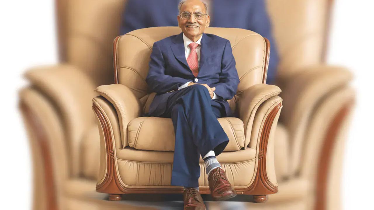 Fraud: ప్రముఖ పారిశ్రామికవేత్తను మోసం చేసిన కేటుగాళ్లు.. ఏకంగా రూ.7కోట్లు