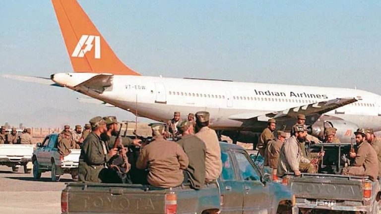 IC 814 Hijack: IC 814 ఫ్లైట్ హైజాక్.. ఉగ్రవాది శవాన్ని హైజాకర్లు ఎందుకు కోరారు..? సజ్జాద్ ఆఫ్ఘనీ ఎవరు..?