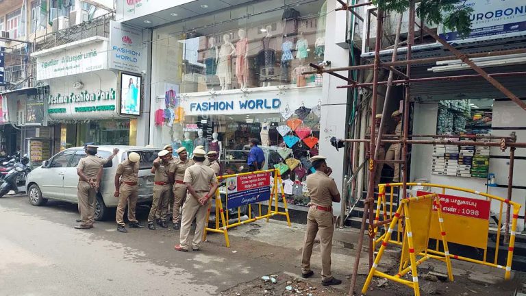 Tamil nadu: ఐదుగురు కుటుంబ సభ్యులతో వ్యాపారవేత్త ఆత్మహత్య.. సూసైడ్ నోట్‌లో ఏముందంటే..!