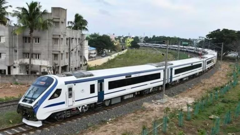 Vande Bharat Trains: మరో 3 కొత్త వందే భారత్ రైళ్లు.. ఆ మార్గాలలో సేవలు..