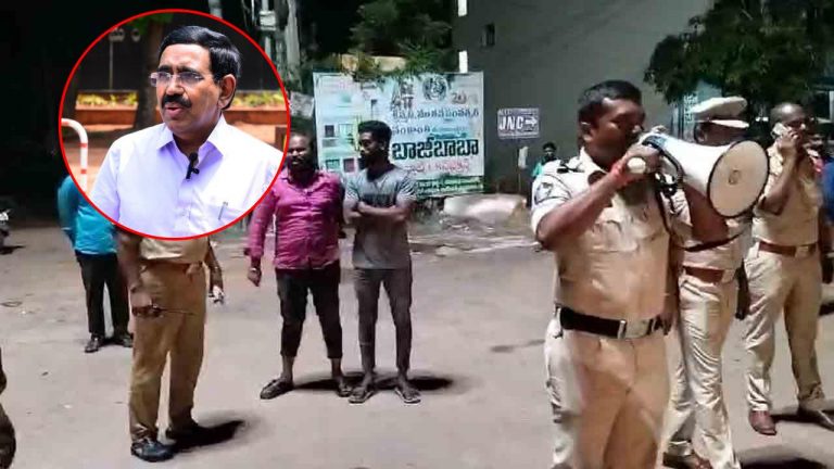 Budameru: బుడమేరుకు గండ్లు పడ్డాయంటూ పుకార్లు.. స్పందించిన మంత్రి