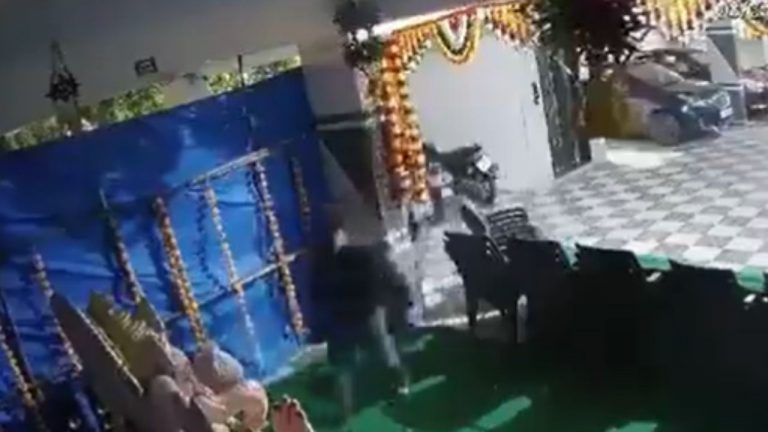 Vinayaka Laddu Theft: ఓర్నీ నీ దుంపతెగ.. వినాయకుడిని కూడా వదలని దొంగ!