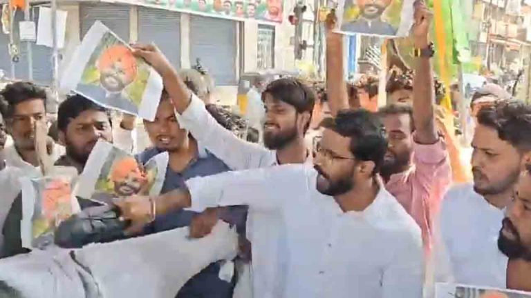 Balmoor Venkat : ప్రజల్లో రాహుల్‌గాంధీపై పెరుగుతున్న ఆదరణను తట్టుకోలేకపోతున్నారు