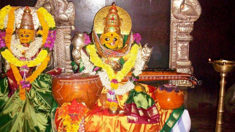 Basara Temple: బాసరలో దసరా నవరాత్రుల ఉత్సవాలు.. పలు సేవలు రద్దు..