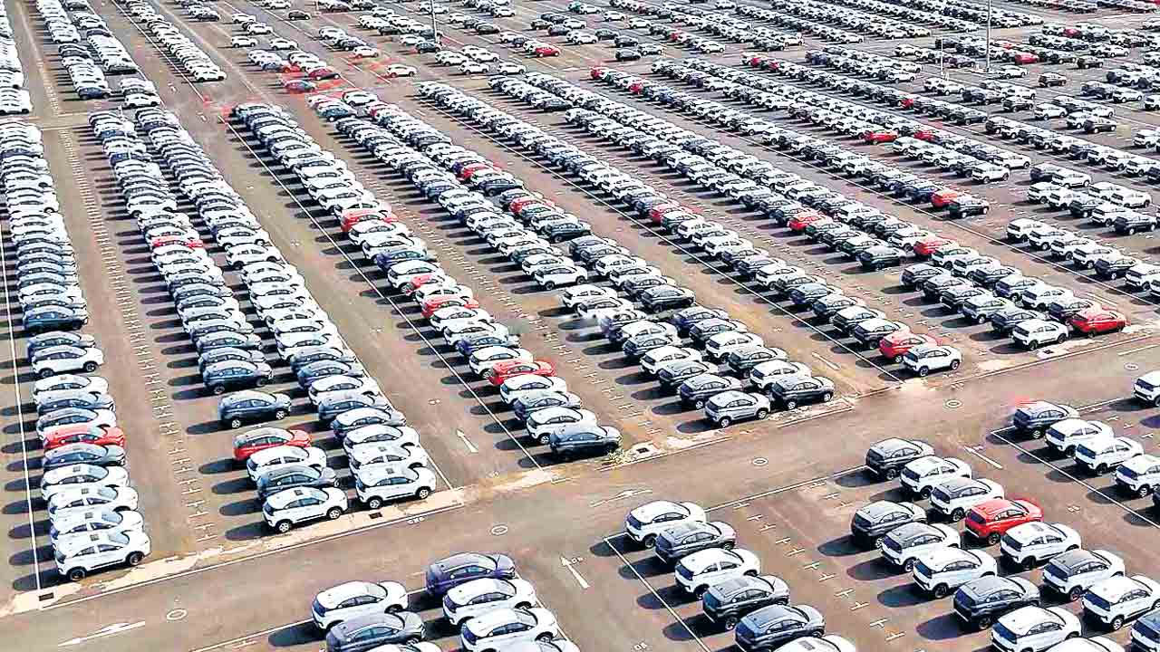 Highest Mileage SUVs: “మైలేజీ కింగ్స్” అత్యధిక మైలేజ్ ఇచ్చే 5 ఎస్‌యూవీలు ఇవే..