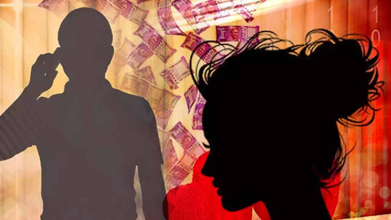 Cine Honeytrap: సినీ హనీట్రాప్‌.. 40 లక్షలు కొట్టేసిన గ్యాంగ్ అరెస్ట్!