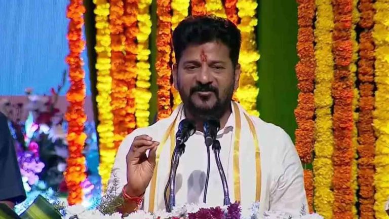 CM Revanth Reddy : ప్రజా ప్రభుత్వం జర్నలిస్టులు సంక్షేమం కార్యక్రమం.. బషీర్‌బాద్‌లో 38 ఎకరాల భూమిపత్రాలు అందజేత