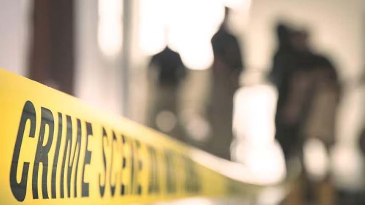 Bengaluru : బెంగళూరులో దారుణం.. యువతిని 30ముక్కలుగా నరికి ఫ్రిజ్ పెట్టారు