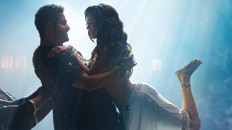 Devara: టైం చెప్పేశారు.. ఇక రెడీ అవండమ్మా!