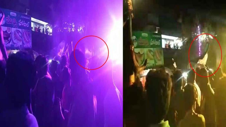 Ganesh Immersion: గణేశ్ నిమజ్జన ఊరేగింపులో వైసీపీ పాటలు.. కేసు నమోదు..!