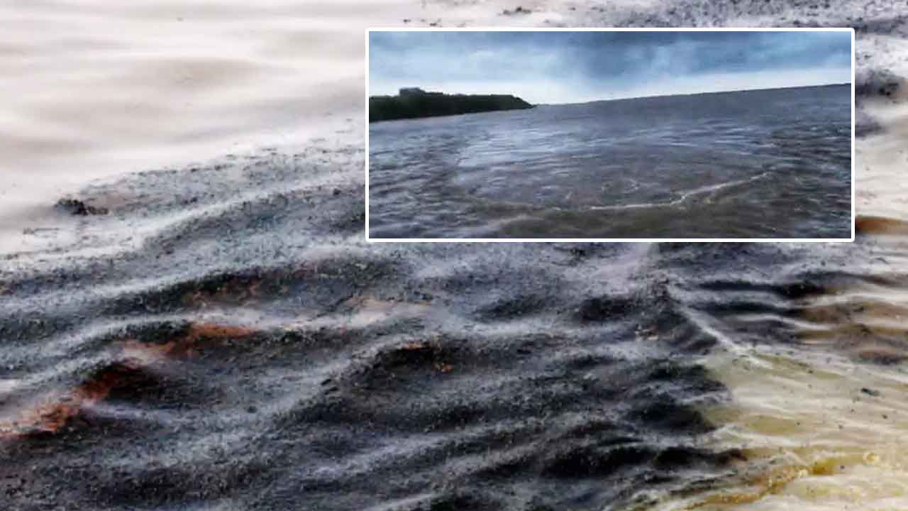 Gas Leak: గోదావరిలో పైపులైన్‌ నుండి గ్యాస్ లీక్.. భయాందోళనలో స్థానికులు