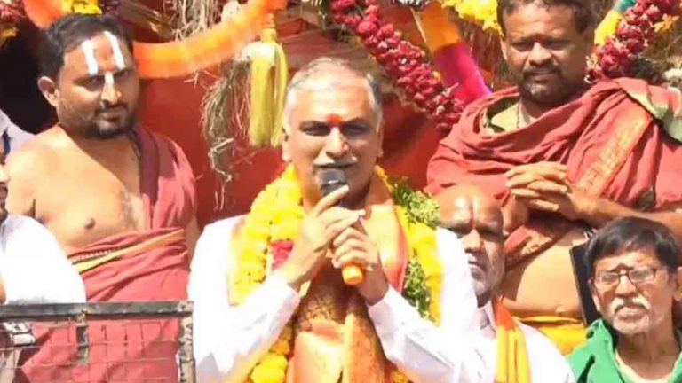 Harish Rao : భిన్నత్వంలో ఏకత్వం మన భారతీయులది..