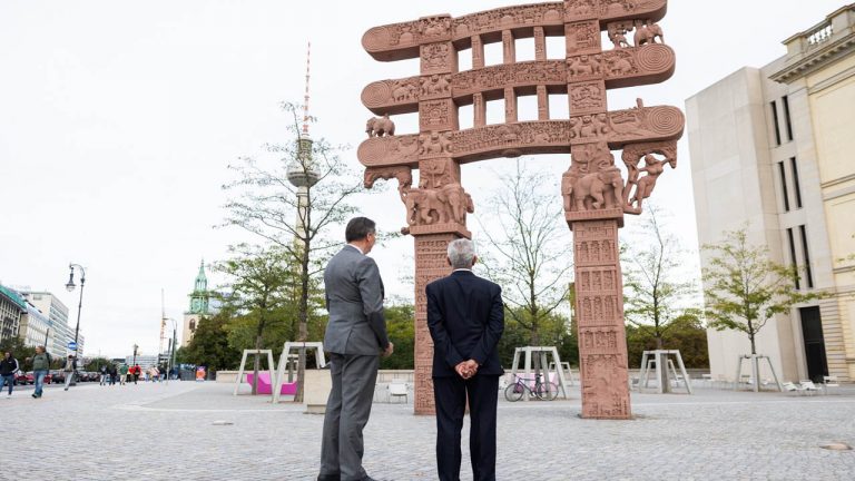 Germany: జర్మనీలో అశోక చక్రవర్తి అవశేషాలు.. పరిశీలించిన భారత విదేశాంగ మంత్రి