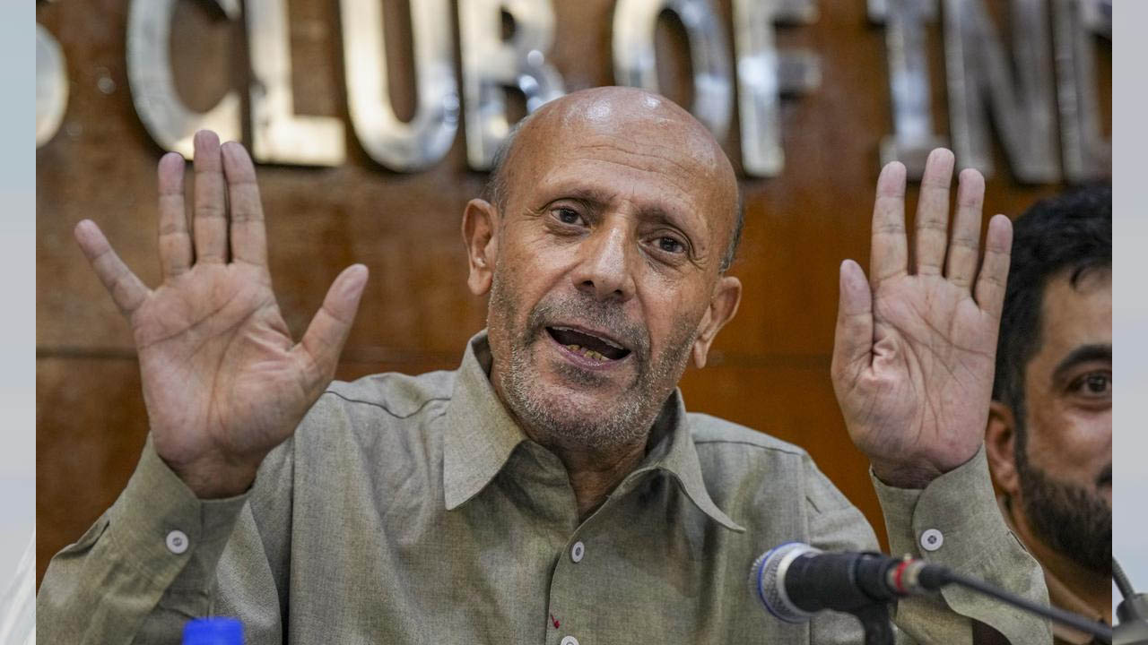 J-K Elections: జమ్మూ ఎన్నికల్లో నెహ్రూ ప్రస్తావన.. ఉగ్రవాద ఆరోపణలున్న రషీద్ నోట.. నెహ్రూ పేరు