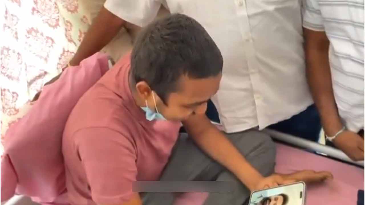 Jr NTR Fan: క్యాన్సర్ తో అంపశయ్యపై అభిమాని.. దేవర వీడియో కాల్