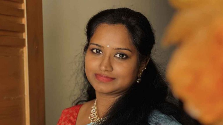 Kadiyam Kavya : వరంగల్ ఎంజీఎం ఆస్పత్రిలో ఫార్మసీ విభాగాన్ని ఆకస్మిక తనిఖీ చేసిన కడియం కావ్య