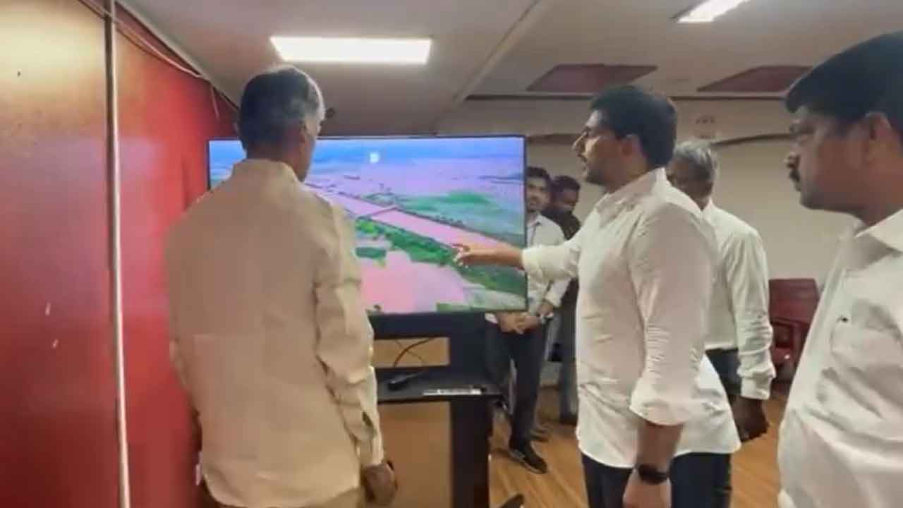 Minister Nara Lokesh: బుడమేరు గండి పూడ్చే పనులు.. సీఎంకు వివరించిన మంత్రి లోకేష్‌