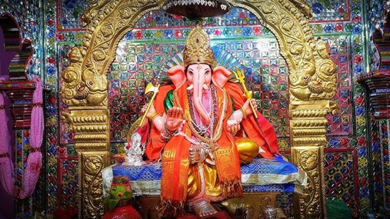 Palanje Ganesh Temple: 75 ఏళ్లుగా అక్కడి వినాయకుడికి నో నిమజ్జనం.. చివరి రోజు ఏం చేస్తారంటే?