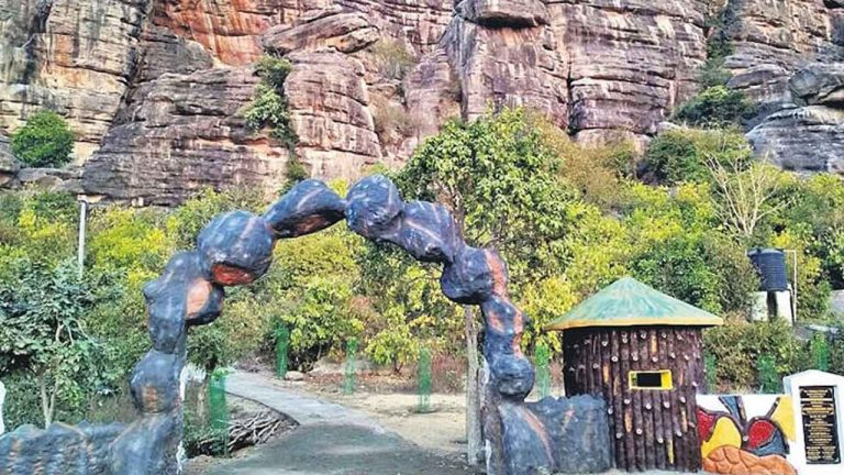 Pandavula Gutta : పాండవుల గుట్టను పర్యాటక కేంద్రంగా అభివృద్ధి చేస్తాం