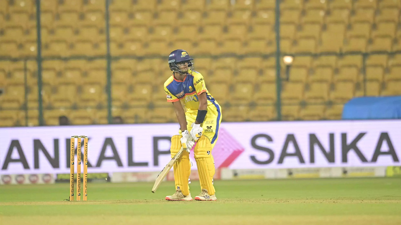 Samit Dravid: అండర్-19కి ఎంపికయ్యాడు కానీ.. ప్రపంచకప్‌కు ‘అనర్హుడు’ ఎందుకో తెలుసా..?