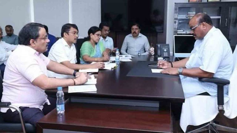 Minister Achchennaidu: బిందు సేద్యంలో రాష్ట్రం ఆదర్శంగా నిలవాలి..