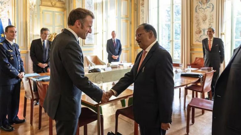 Ajit Doval France Visit: ఇజ్రాయెల్-ఇరాన్ ఉద్రిక్తతల మధ్య ఫ్రాన్స్‌లో అజిత్ దోవల్.. రక్షణ సంబంధాలపై చర్చ