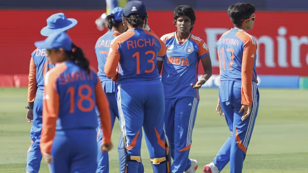 T20 World Cup: టీమిండియా ప్లేయర్‌కు ఐసీసీ షాక్.. మ్యాచ్ ఫీజులో 50 శాతం కోత