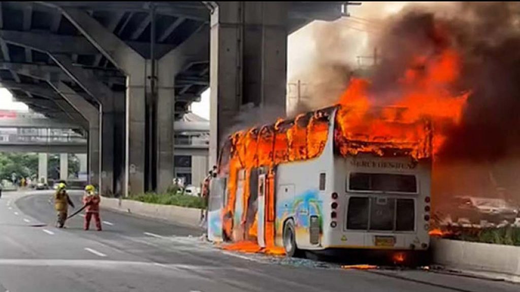 Bangkokschoolbusfire