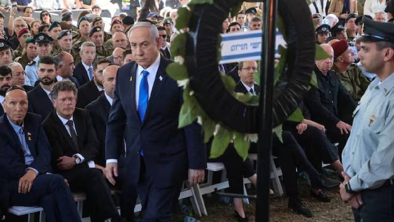 Benjamin Netanyahu: ‘‘మా నాన్నను చంపారు’’.. నెతన్యాహూ‌కి అవమానం..