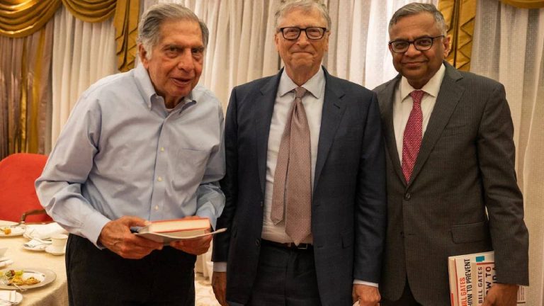 Bill Gates tribute to Ratan Tata: ‘‘ప్రపంచానికి నష్టం’’.. రతన్ టాటాకి బిల్‌గేట్స్ నివాళి..