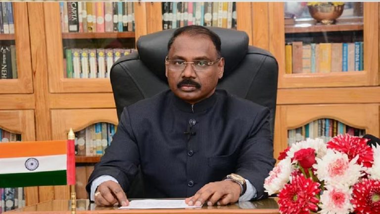 CAG on Viksit Bharat: గ్రామాలు అభివృద్ధి చెందకుండా వికసిత్‌ భారత్‌ సాధ్యం కాదు..