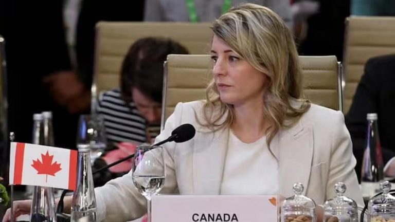 India-Canada Row: మరోసారి భారత్⁬పై అక్కసు వెల్లగక్కిన కెనడా.. దౌత్యవేత్తలపై నిఘా పెట్టినట్లు వెల్లడి