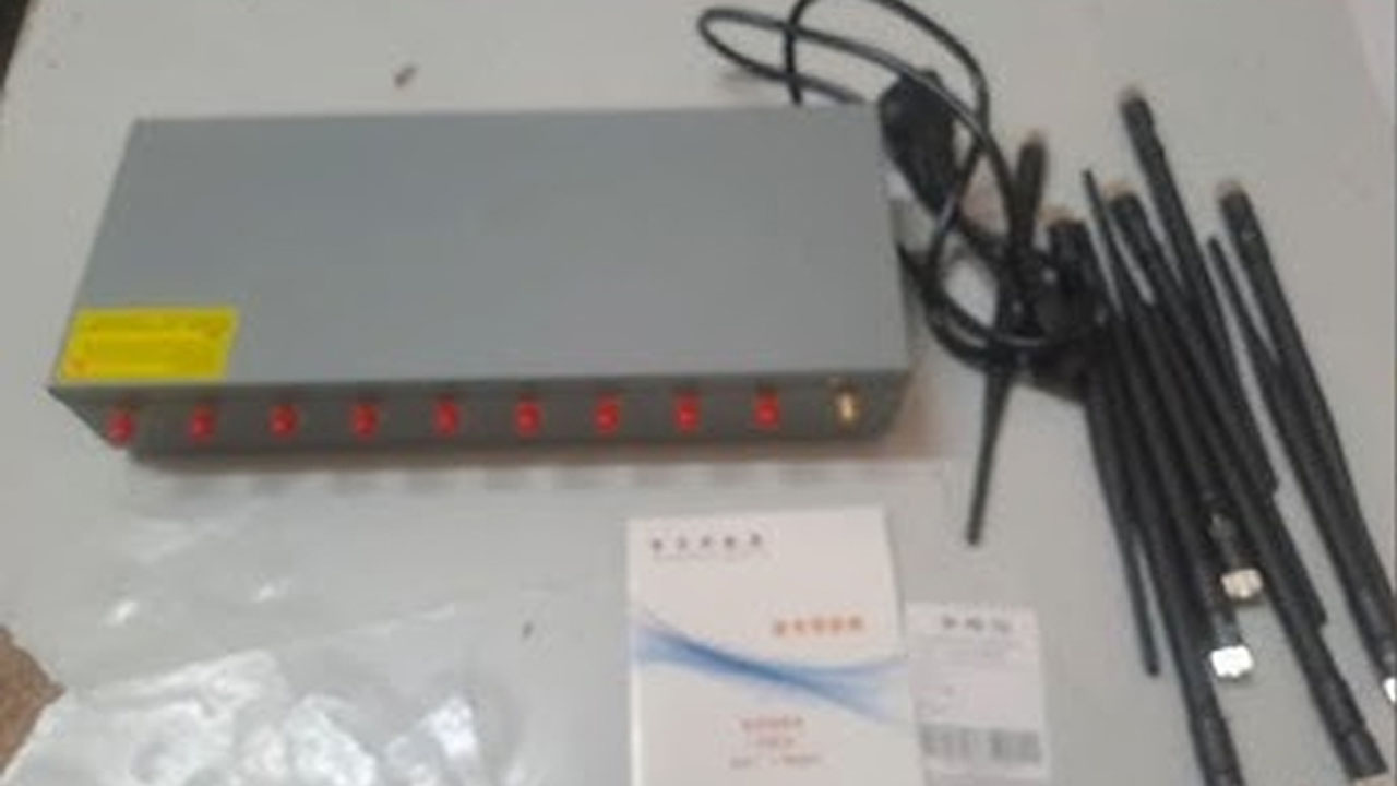 Delhi: ఢిల్లీలో చైనీస్ మొబైల్ జామర్ల రికవరీ.. భద్రతా సంస్థలు అప్రమత్తం