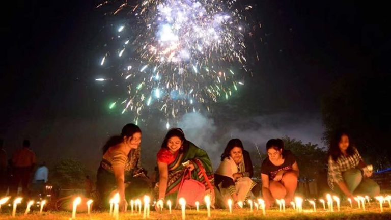 Diwali 2024: దీపావళి నాడు వాయు కాలుష్యంపై ఎలాంటి జాగ్రత్తలు వహించాలి..?