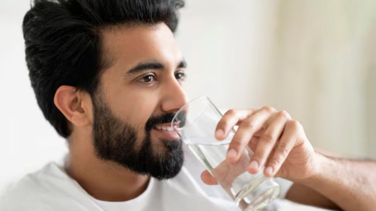 Drinking Water Without Brush: పళ్లు తోముకోకుండా ఉదయాన్నే నీళ్లు తాగడం మంచిదేనా? ఒకవేళ తాగితే?